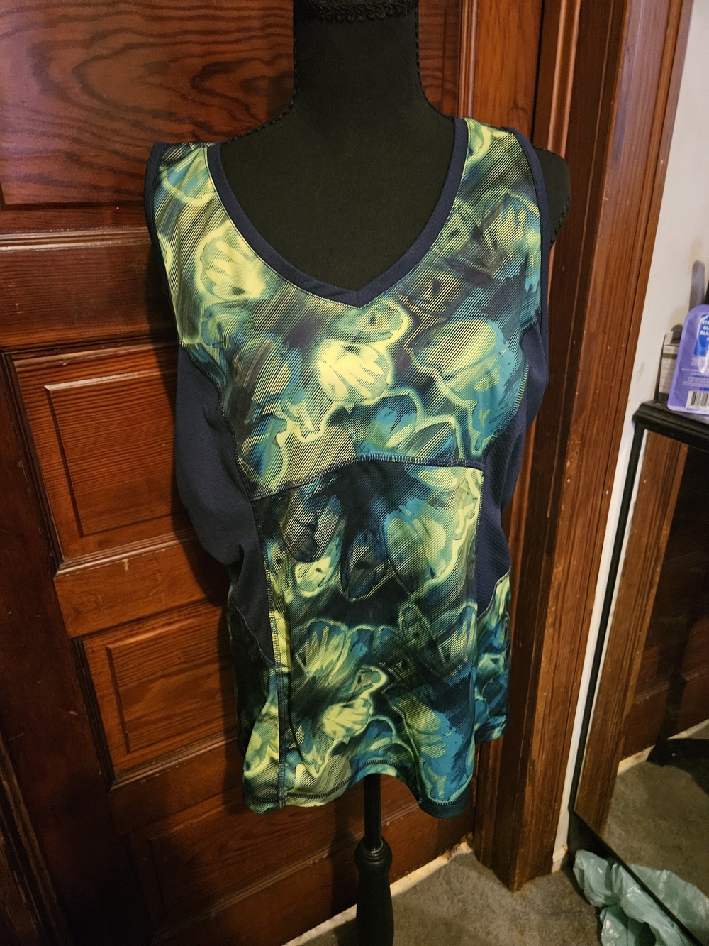 tek gear Floral V-Neck Tank Top in Teal and Navy